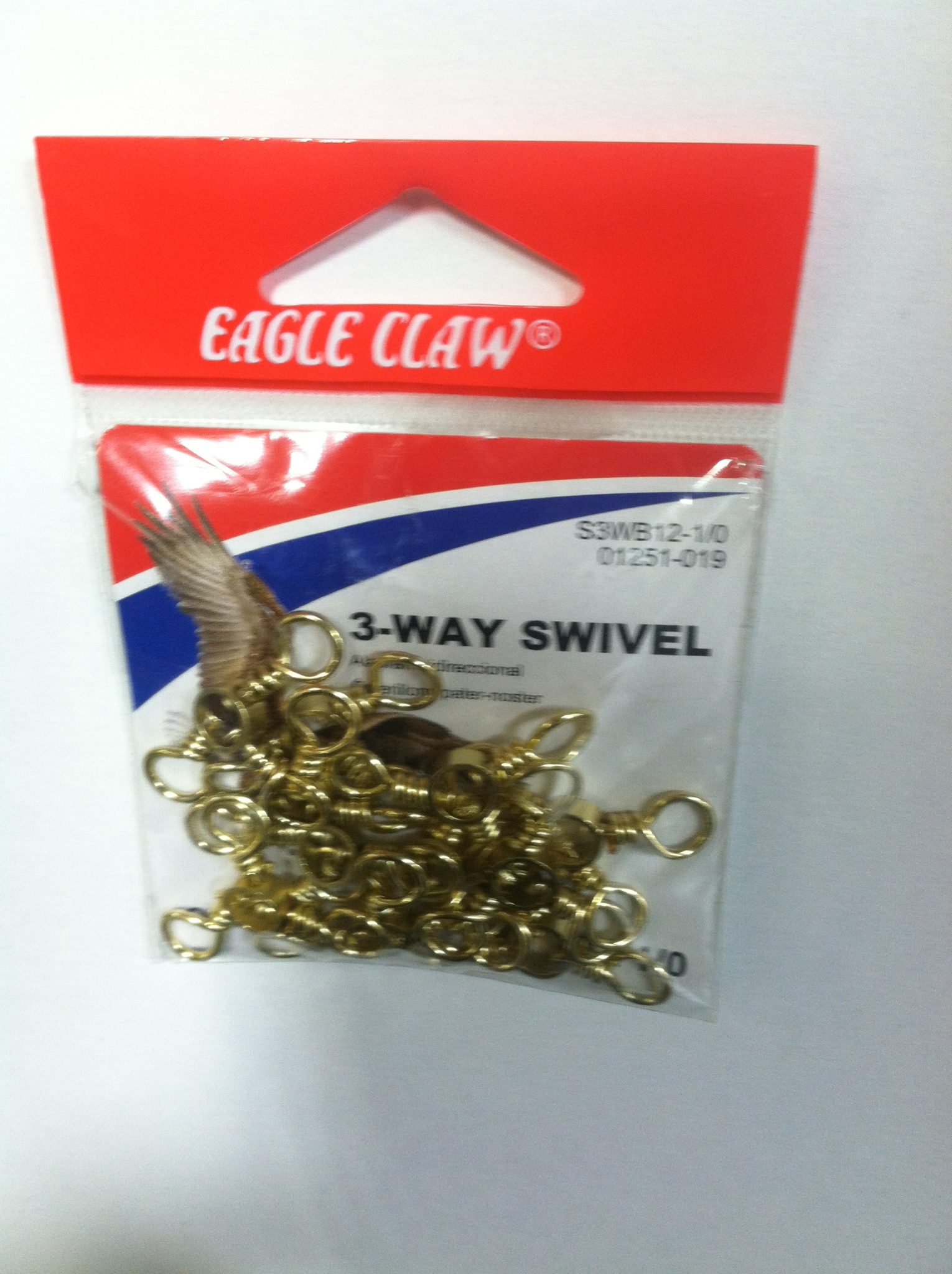 Photo(3) eagle claw 3- way swivel 12 pk.