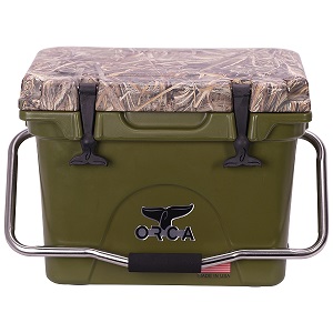 ORCA 26 Qt. Cooler Green/Realtree Max 5 Camo Lid ORCA 26 Qt. Cooler Green/Realtree Max 5 Camo Lid