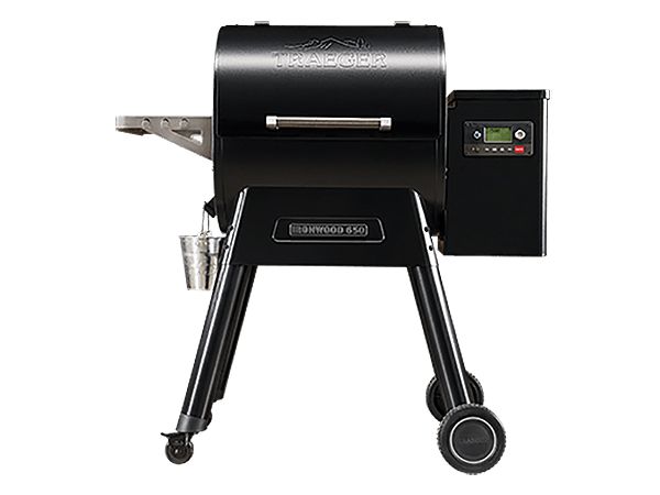 Traeger Ironwood Series 650 Black Pellet Grill - TFB65BLF Traeger Ironwood Series 650 Black Pellet Grill - TFB65BLF