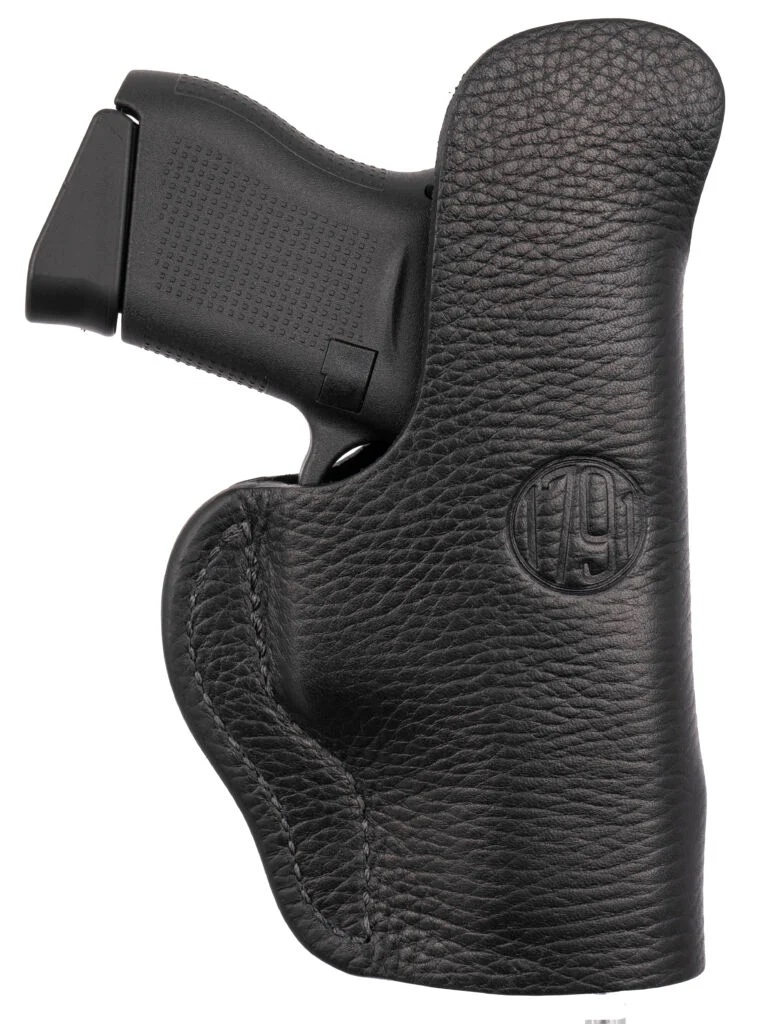 1791 Gunleather Smooth Concealment Holster Size 3 LH #SCH-3-NSB-L 1791 Gunleather Smooth Concealment Holster Size 3 LH #SCH-3-NSB-L