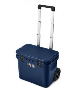 Yeti Roadie 32 Wheeled Cooler - Navy #10032200000