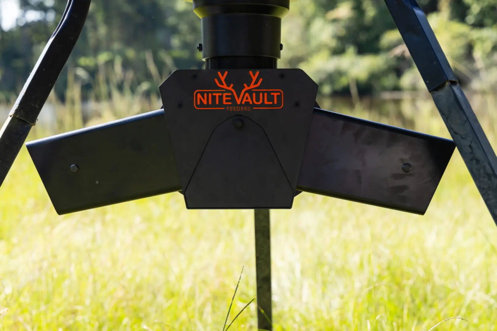 Nite Vault Feeder #NITEVAULT Nite Vault Feeder #NITEVAULT